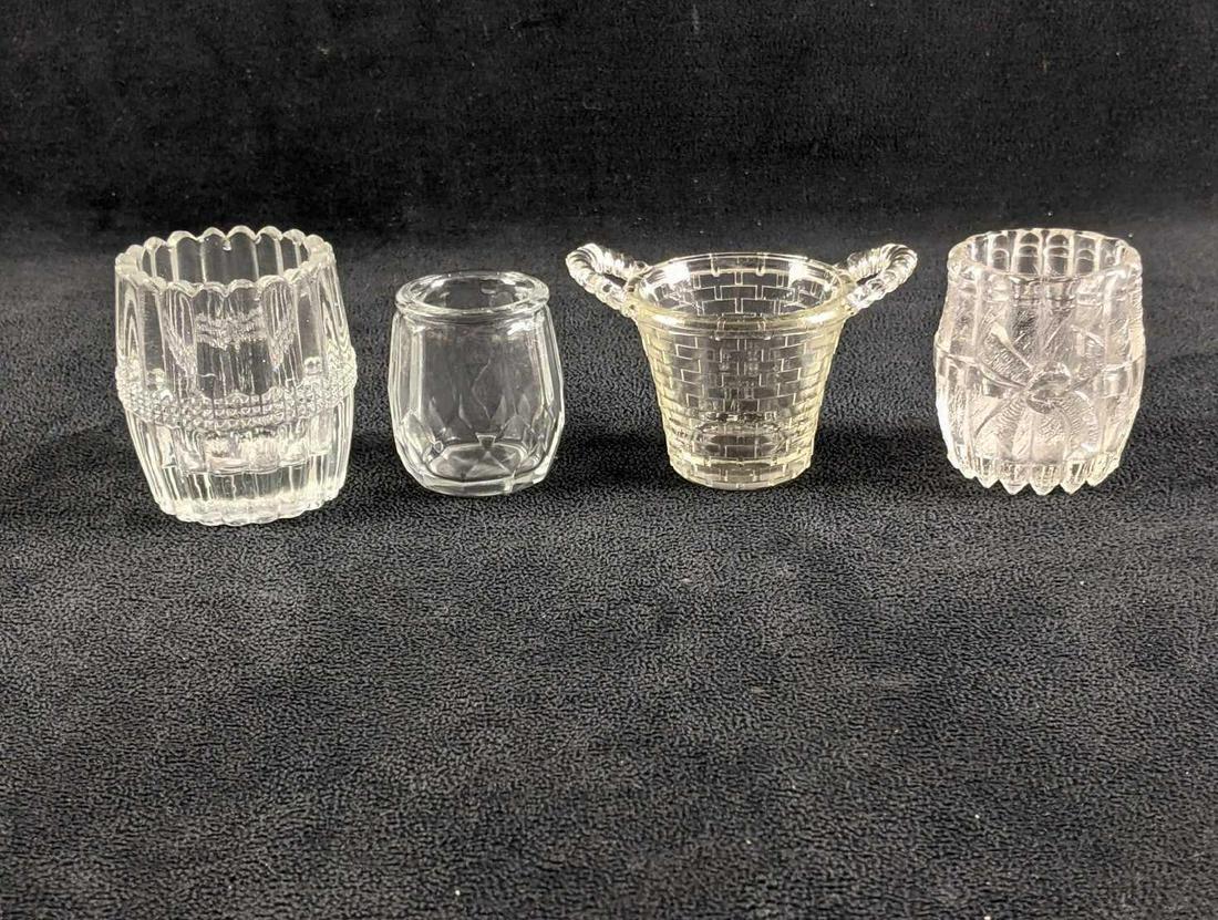 Barrel and Basket Clear Glass Toothpick Holders: Barrel and Basket Clear Glass Toothpick Holders This lot includes: (1) Vintage Clear Glass Basket toothpick holder 2in tall (1) Vintage clear glass toothpick holder made in Czechoslovakia 1 3/4in tall