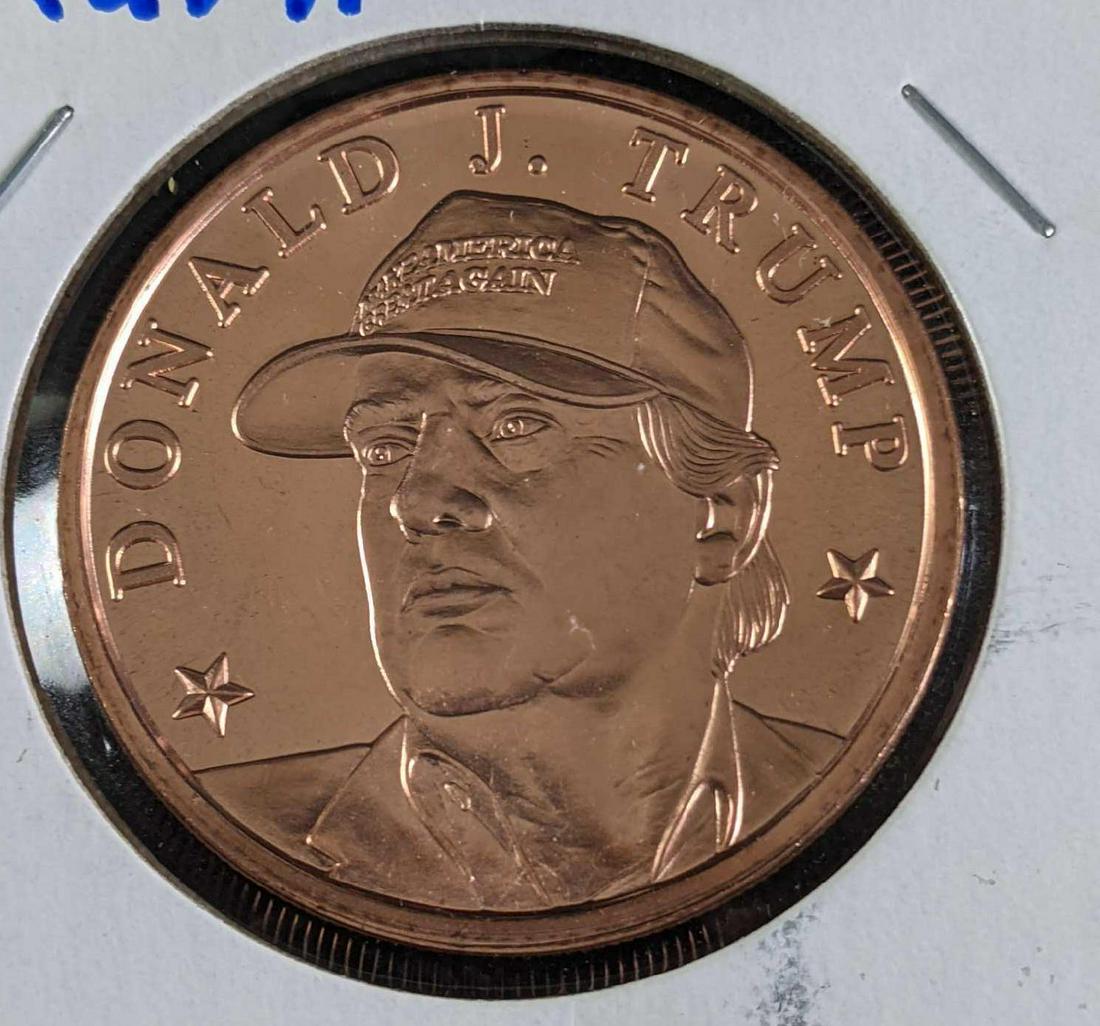 Donald J. Trump Copper Coin Make America Great Hat: Donald J. Trump Copper Coin Make America Great Hat This coin comes in a protective casing. There may be some hairline scratches but not many at all. This is in good condition. This is 1oz .999 Fine Co