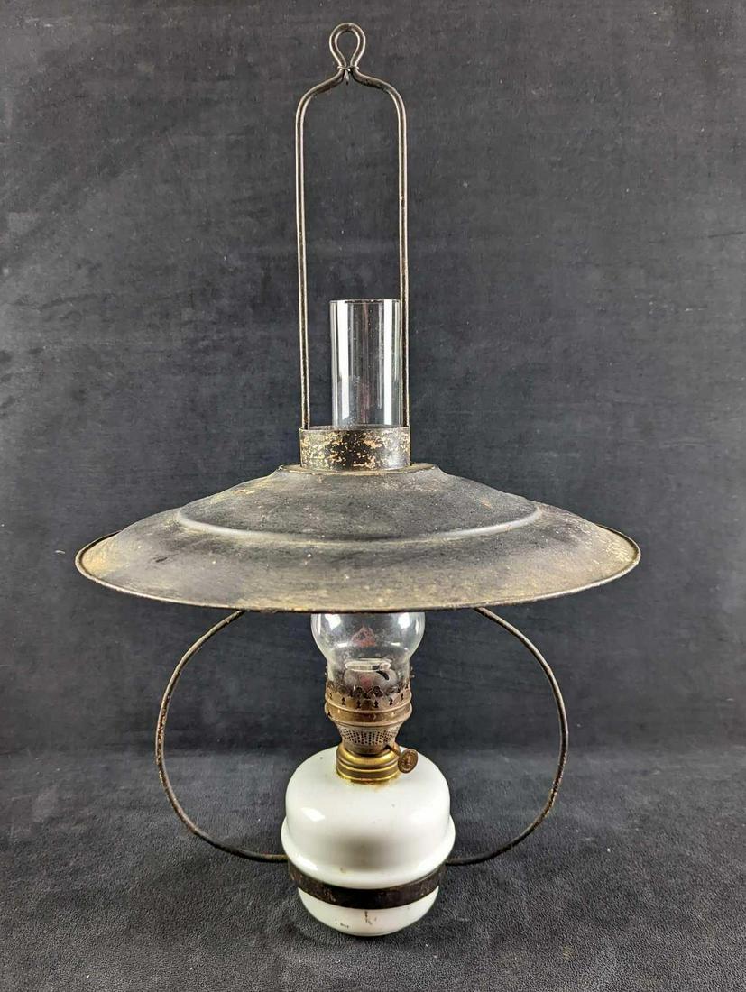 Vintage Hanging Kerosine Lamp (1 of 10)