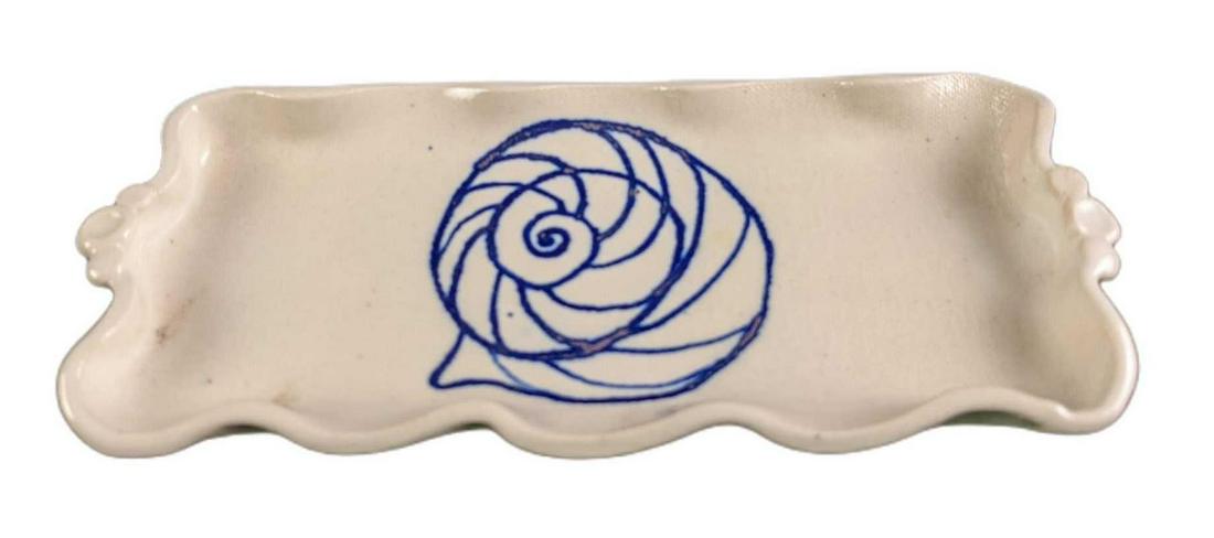 Hand-made And Hand-painted Ceramic Snail Soap Dish (1 of 6)