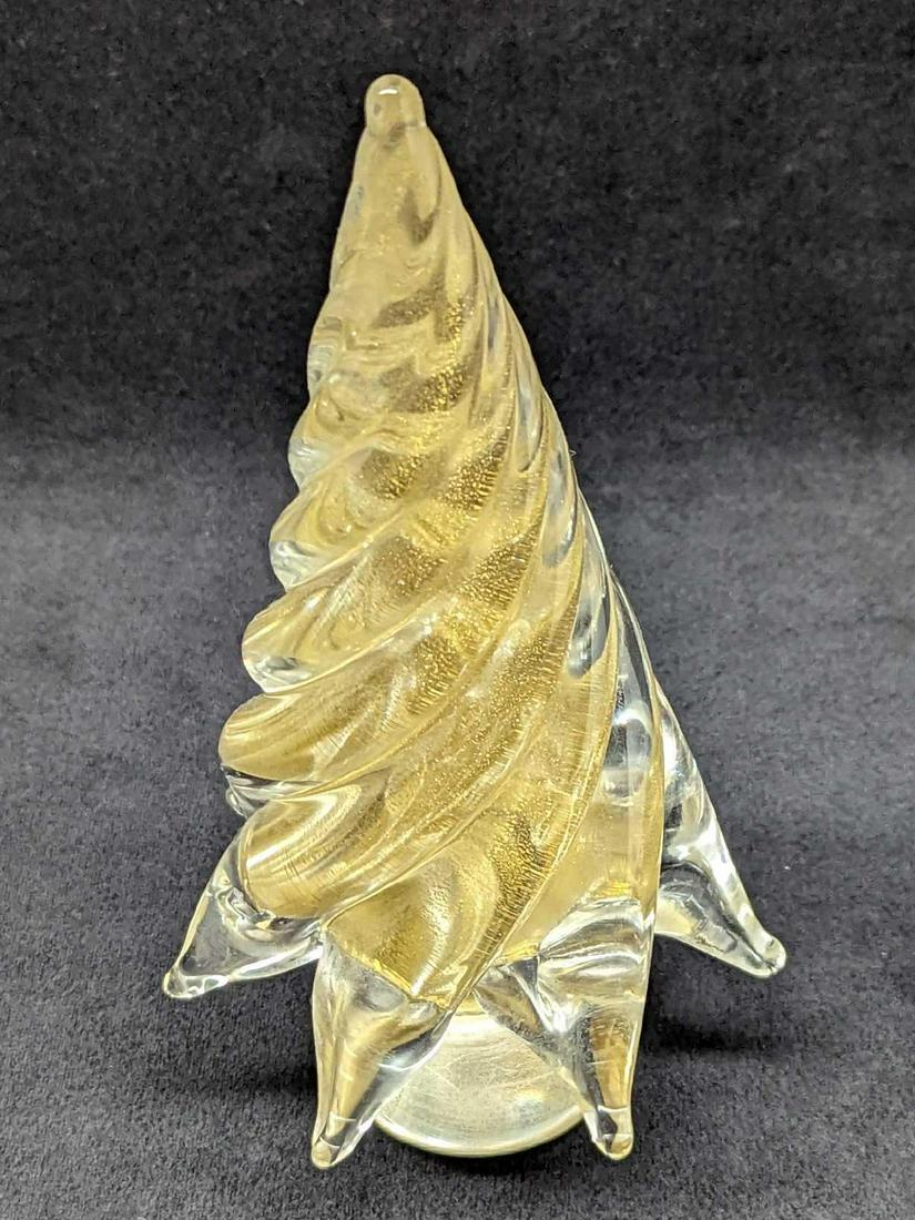 Italian 24k Gold Dust Twisted Murano Glass Tree Sculpture: Italian 24k Gold Dust Twisted Murano Glass Tree Sculpture. This design is decorated with a twisted torchon technique, elongated to give the impression of branches, and is made precious by the use of e