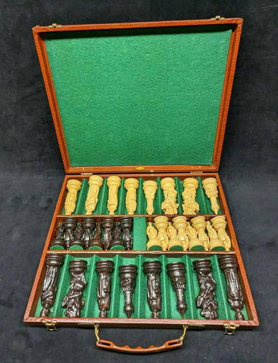 ES Lowe Tournament Chess Set Replacement Chess Pieces 3 1/8” Felted ~ NO  BOARD