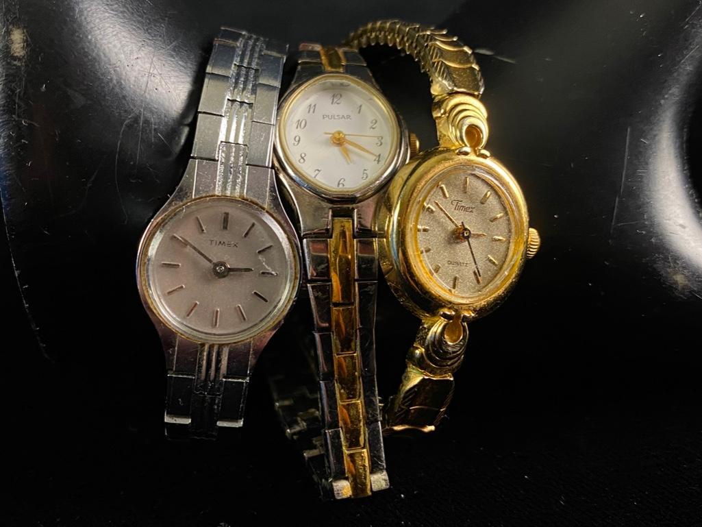 Three Vintage Women's Quartz Watches (1 of 7)