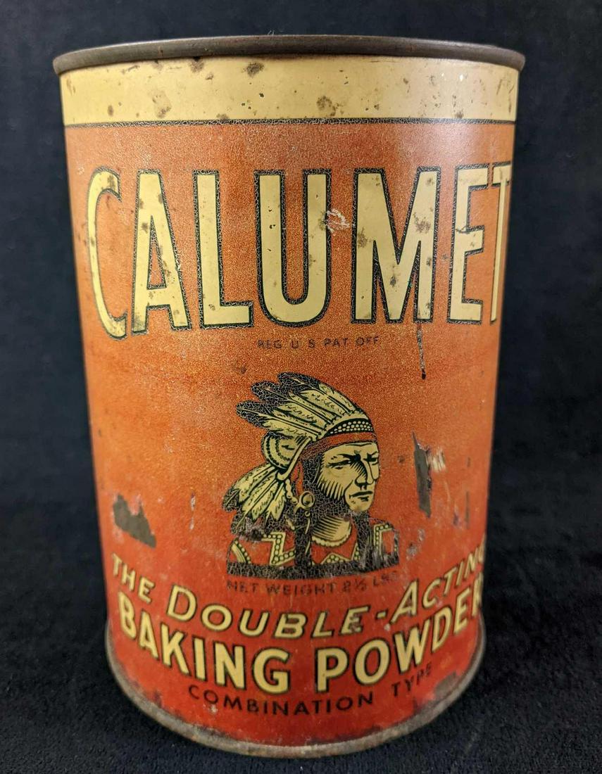 Antique Calumet Baking Powder Tin (1 of 7)