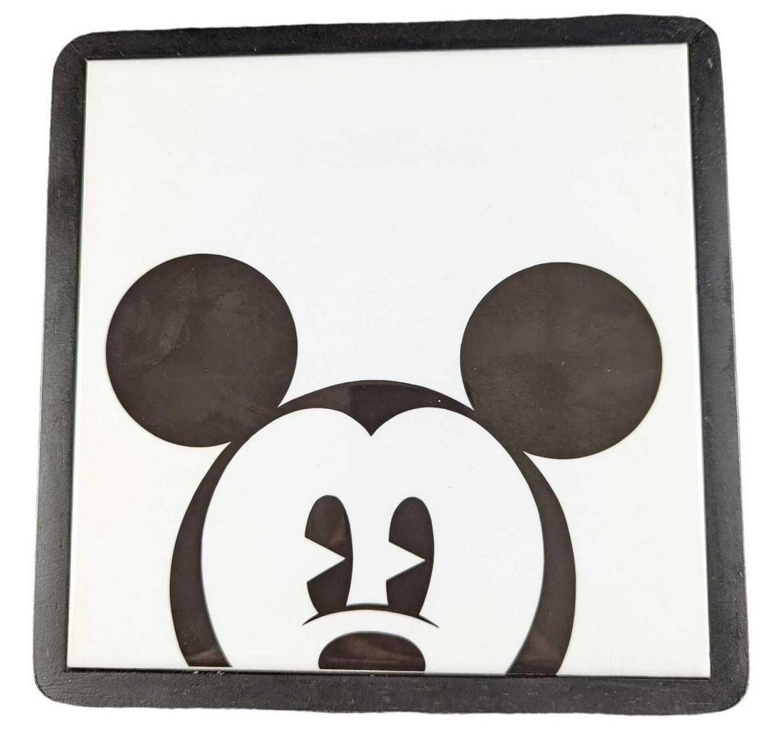 Disney's Mickey Mouse Decorative Tile Hot Plate (1 of 8)