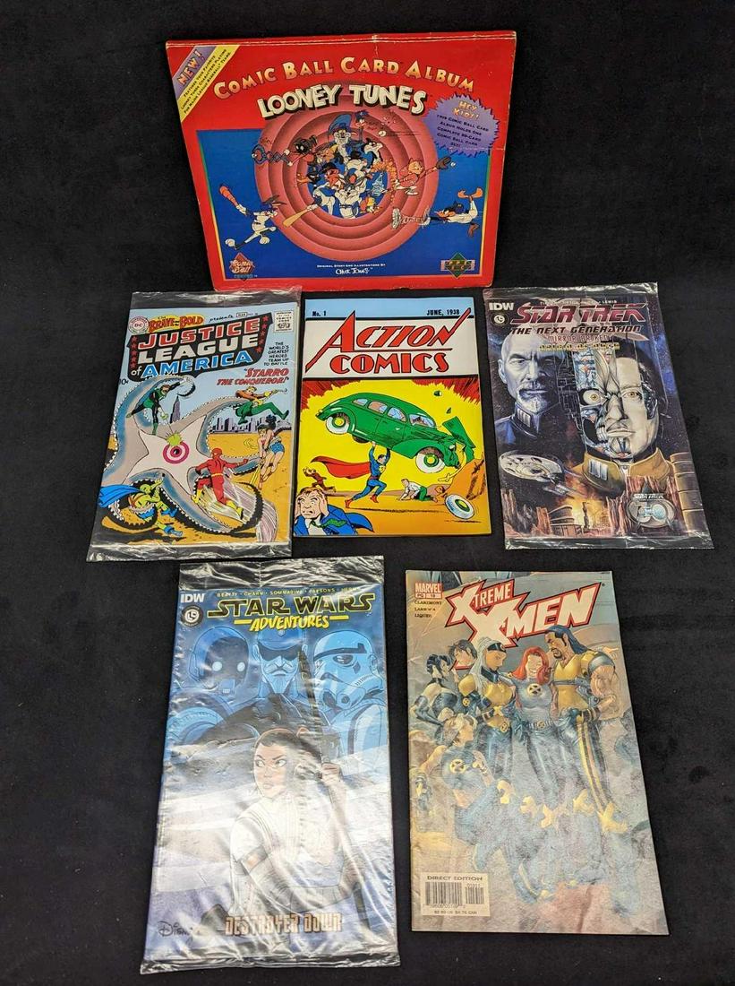 Loot Crate Exclusive Comics Superman JLA Star Wars Looney Tunes Cards: Loot Crate Exclusive Comics Superman JLA Star Wars Looney Tunes Cards. This lot includes: (1) Sealed LOOT CRATE EXCLUSIVE The Brave & The Bold #28 Reprint. Comes sealed with a COA. This is approx 6 5/