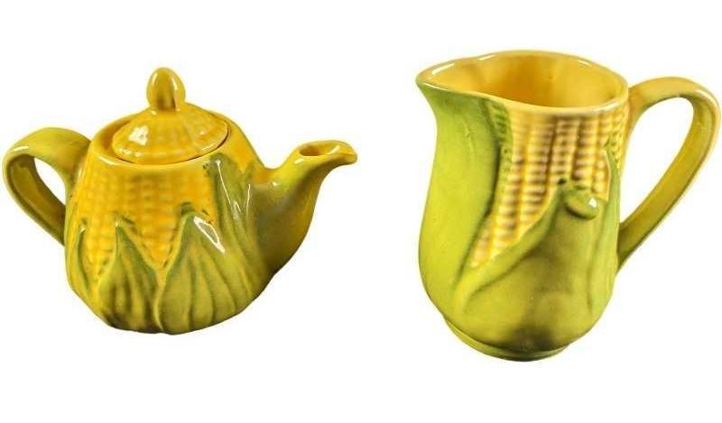 Vintage Corn King By Shawnee Mini Tea Pot & Creamer (1 of 10)