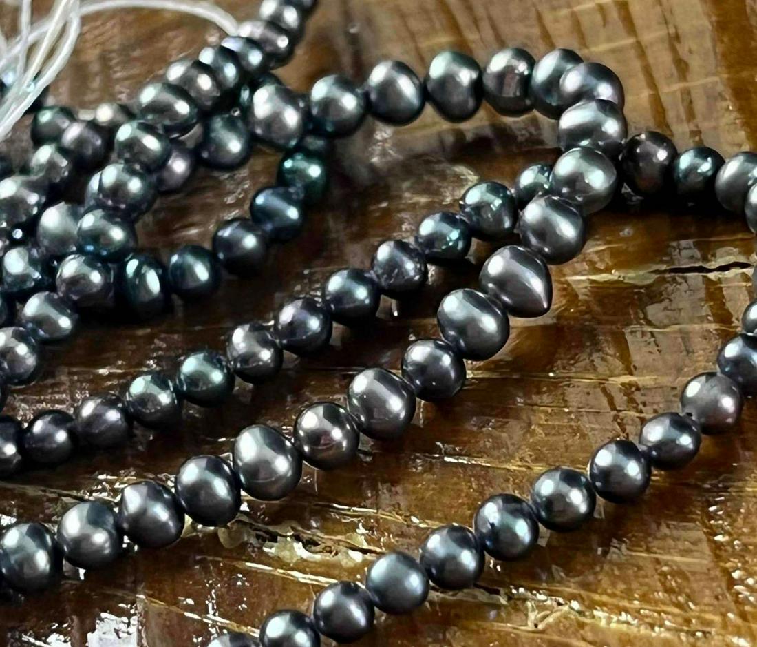 Peacock pearls 2024