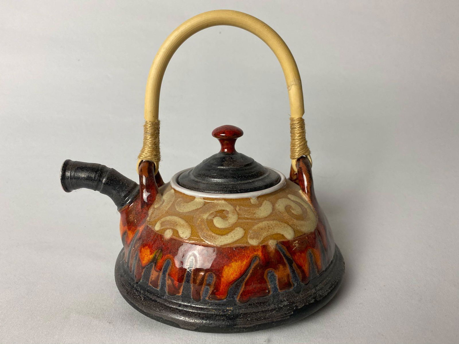 Handmade Ceramic Signed Danko Clay EarthanWear Teapot Wicker Handel W/ Tag (1 of 9)