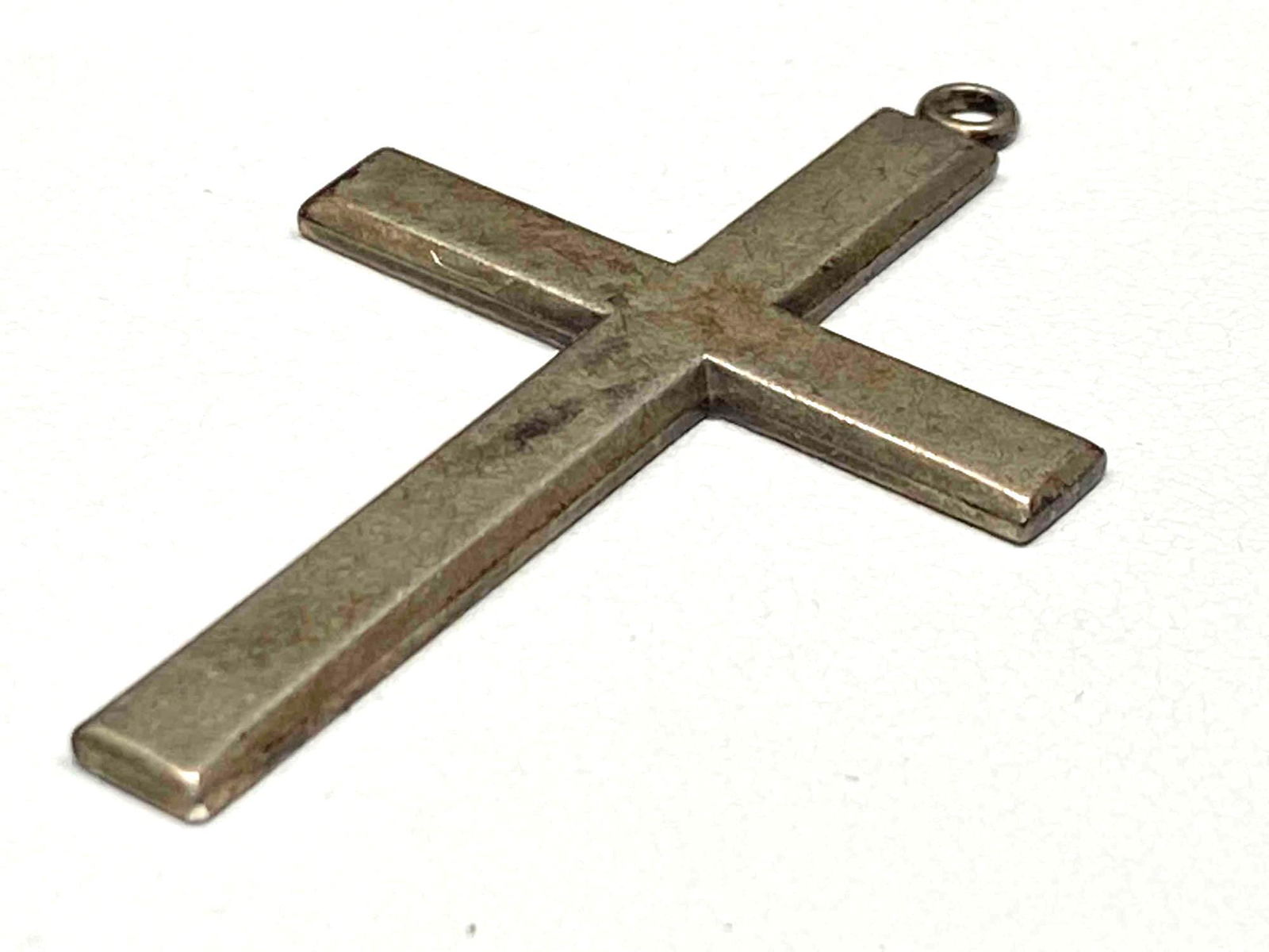 Vintage Solid Sterling Silver Cross Pendant (1 of 2)