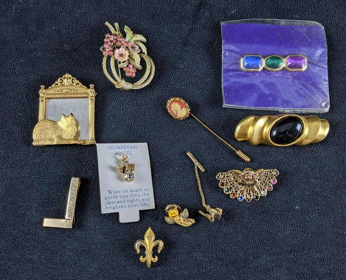 Pins Lot of Assorted Pins (1 of 6)