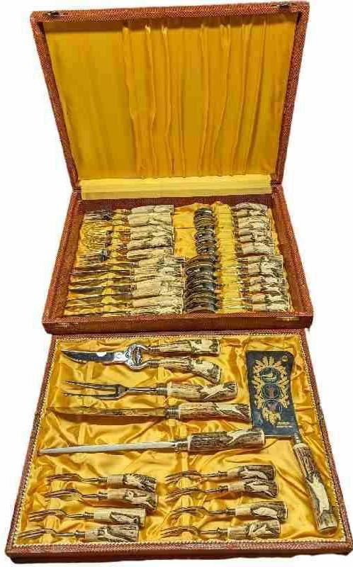 Vintage Klaus Tragbar Antler Handle Flatware 45 Pieces (1 of 12)