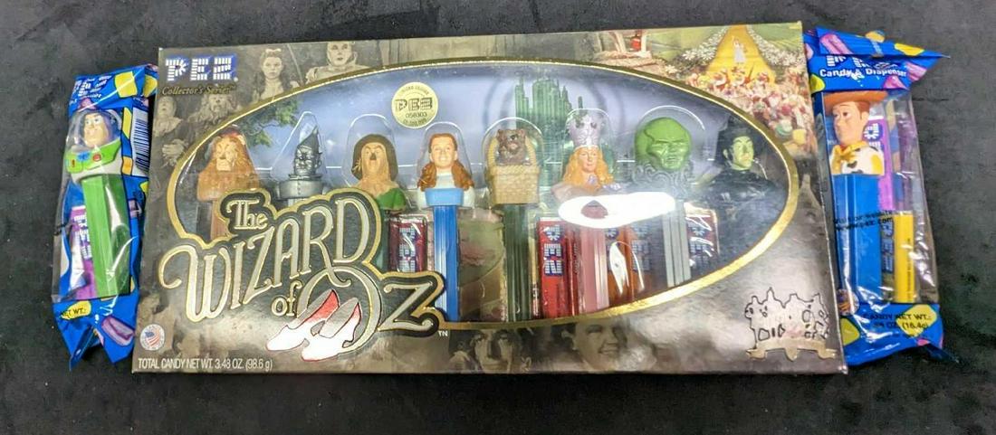 LE Wizard Of Oz Pez Set With Toy Story Pez Dispensers: LE Wizard Of Oz Pez Set With Toy Story Pez Dispensers. This lot comes with: (1) Limited Edition Of only 300,000 Wizard Of Oz LE Pez Dispenser Set. Comes with eight different dispensers. This one is a