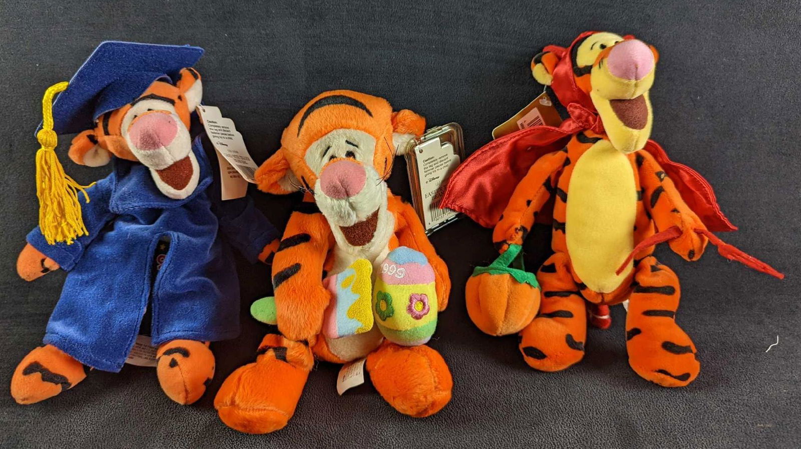 3 Disney Tigger Bean Bags Grad Halloween & Easter (1 of 6)