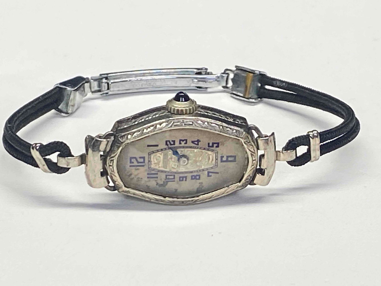 Vintage Gothic Watch Company Empire 17J Rolled Gold Watch: The following Vintage treasure has been tested and researched prior to listing. Please view all our pictures prior to bidding they are part of our description . Happy bidding Metal - White Rolled Gold