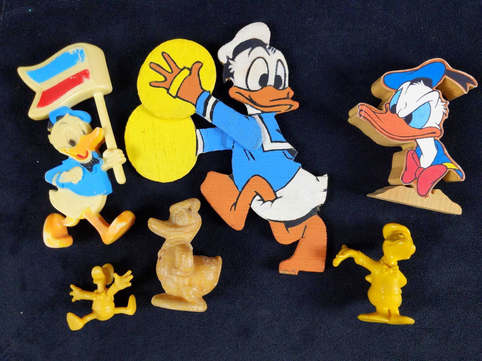 Assorted Vintage Donald Duck Memorabilia Lot of 6 (1 of 9)