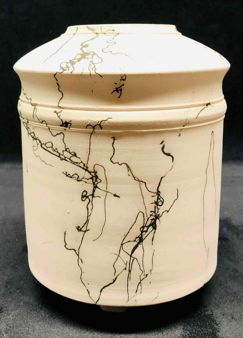 Hand Thrown Pit Fired Horse Hair Ceramic Pot Maker Unknown: This lot contains Hand Thrown Pit Fired Horse Hair Ceramic Pot Maker Unknown. It is approx 5" x 5" x 6 1/2" and it weighs about 1.4lbs. Overall the Pot is in good used condition with some