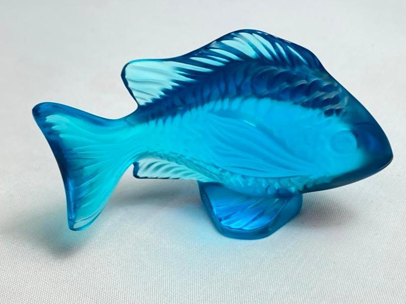 Lalique Damsel Fish Cap-Ferrat Blue (1 of 4)