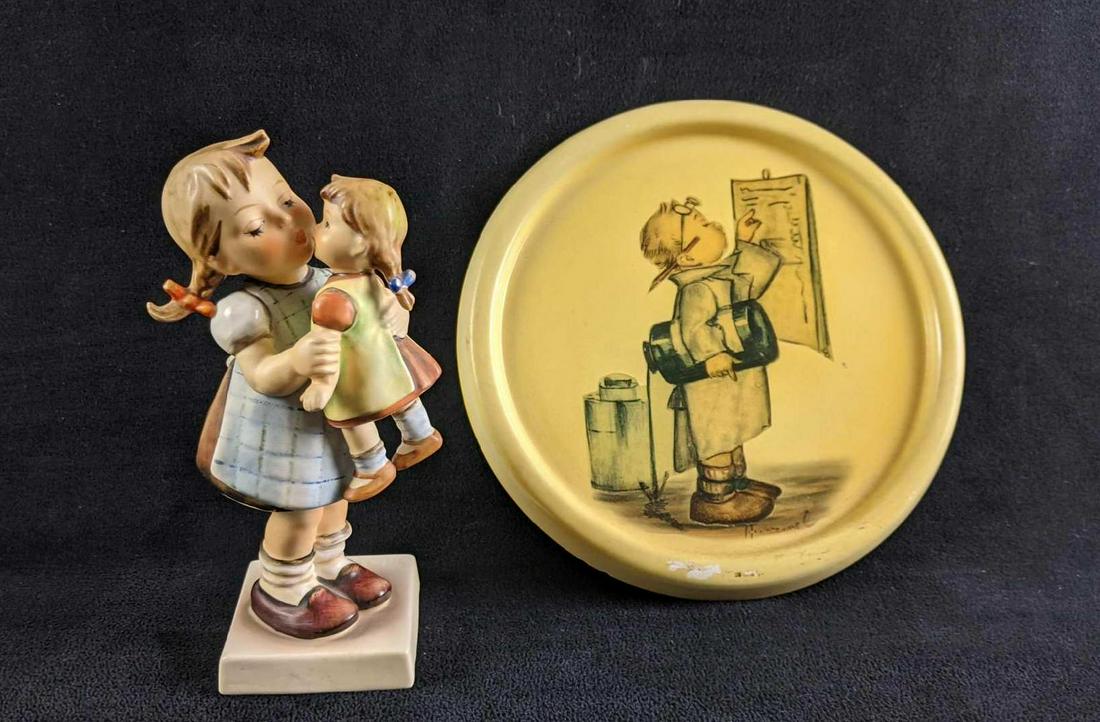 Hummel Figurine TMK4 #311 "Kiss Me" and Decoration (1 of 9)