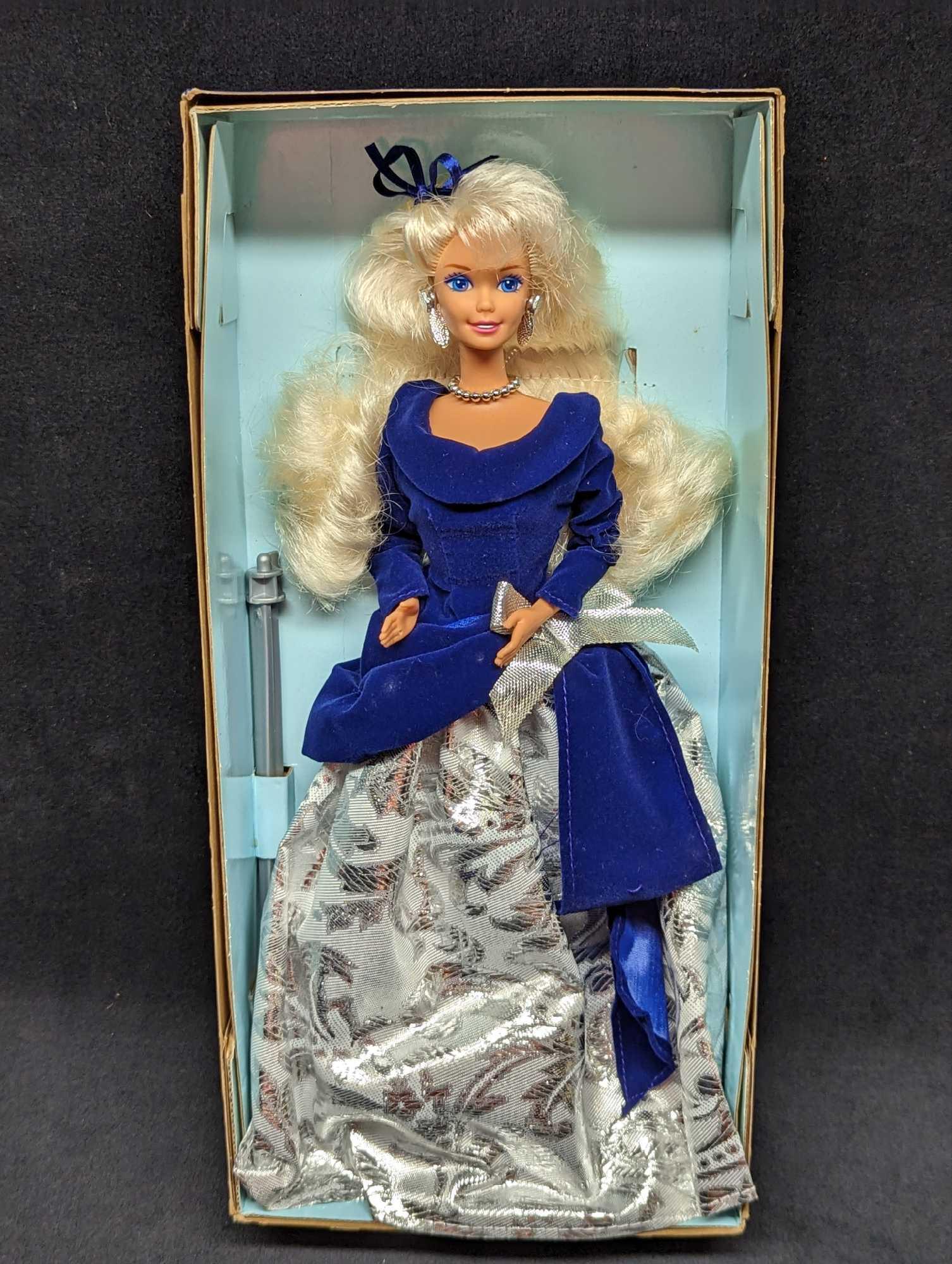 Barbie Special Edition Winter Velvet Doll (1 of 6)