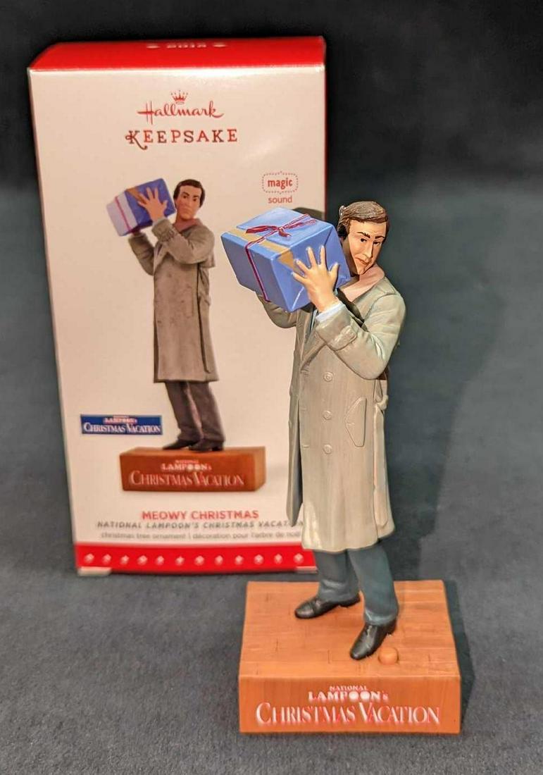 National Lampoon's Christmas Vacation Ornament  Meowy (1 of 8)