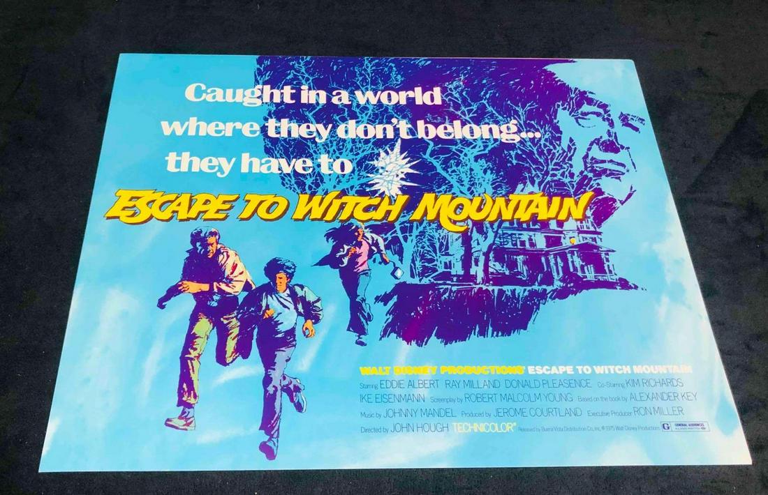 9 Walt Disney Productions Escape To Witch Mountain Lobby Cards 1975 (1 of 13)
