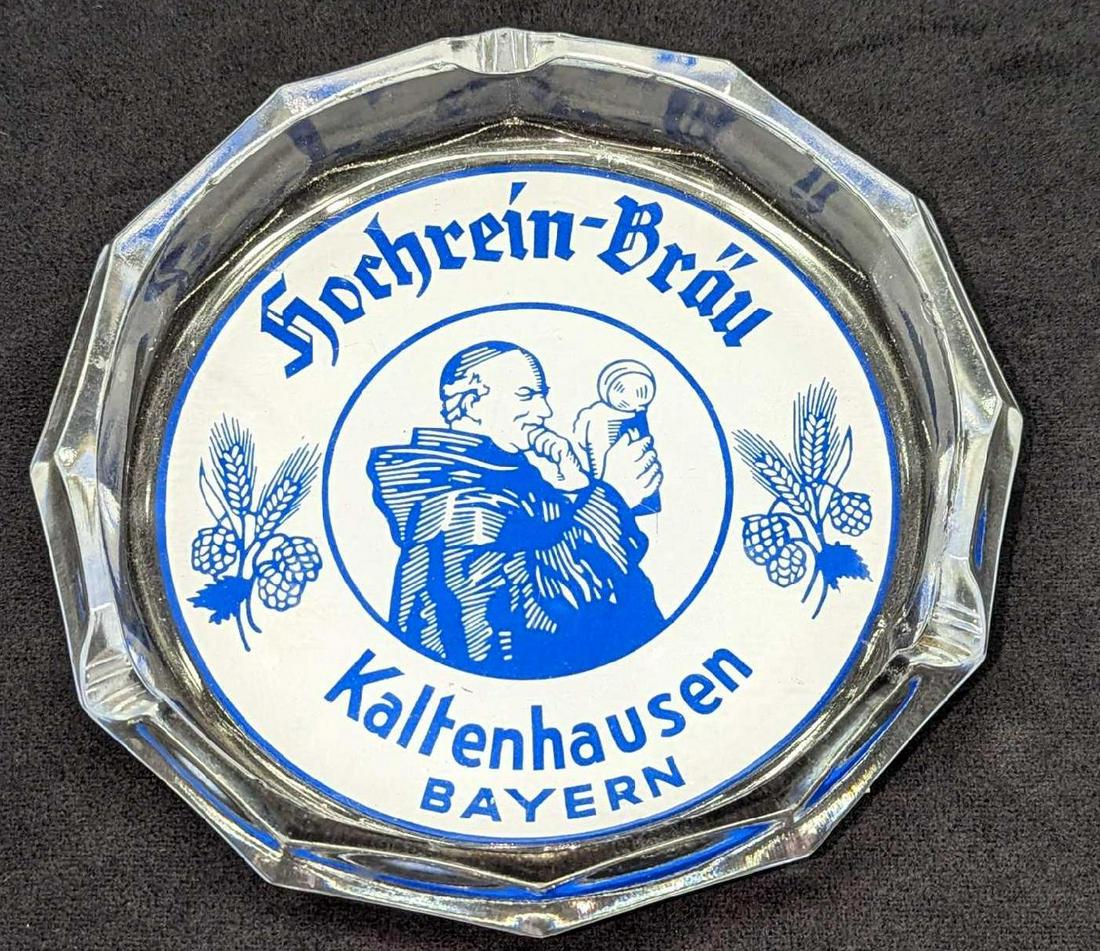 Vintage Glass Ashtray Hochrein BrÃ¤u Kaltenhausen Bayern: Vintage Glass Ashtray Hochrein BrÃ¤u Kaltenhausen Bayern. The ashtray is approx 7" x 7" x 1 1/4" and it weighs 1.46lb. There are some scratches on the image and some markings on the glas