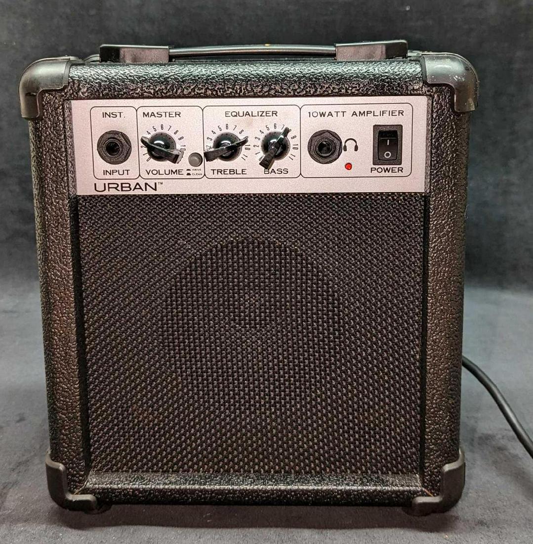 Keith Urban Guitar Amplifier Black 10 Watt Model (1 of 7)