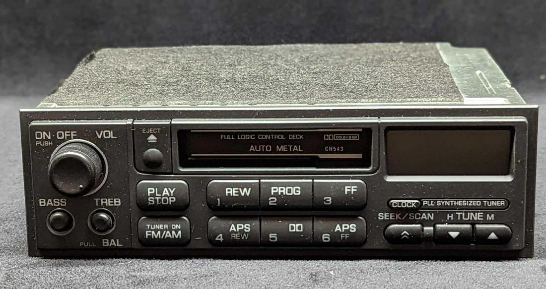 Clarion Radio Cassette Full Logic Control Deck (1 of 7)