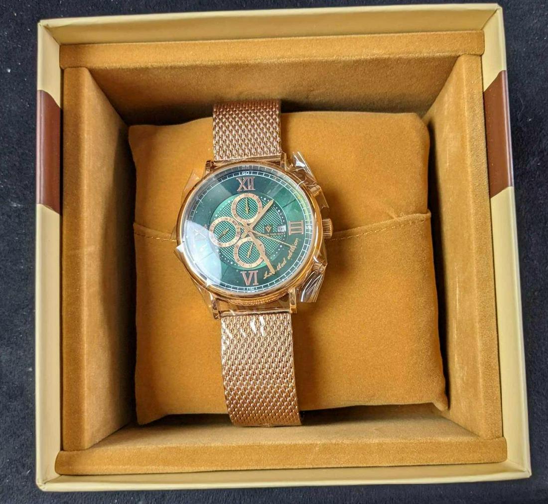 Christian Van Sant Somptueuse LE Automatic Men's Watch (1 of 12)