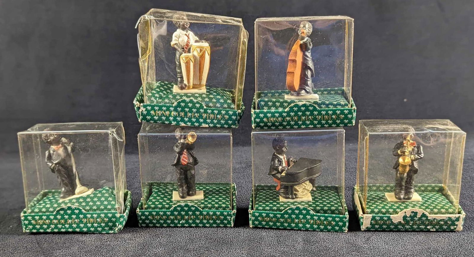 Six Vintage Black Americana Mini Musician Figurines (1 of 8)