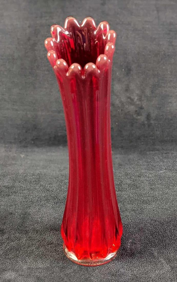 Vintage Heirloom Ruby Fostoria Flower Vase (1 of 6)