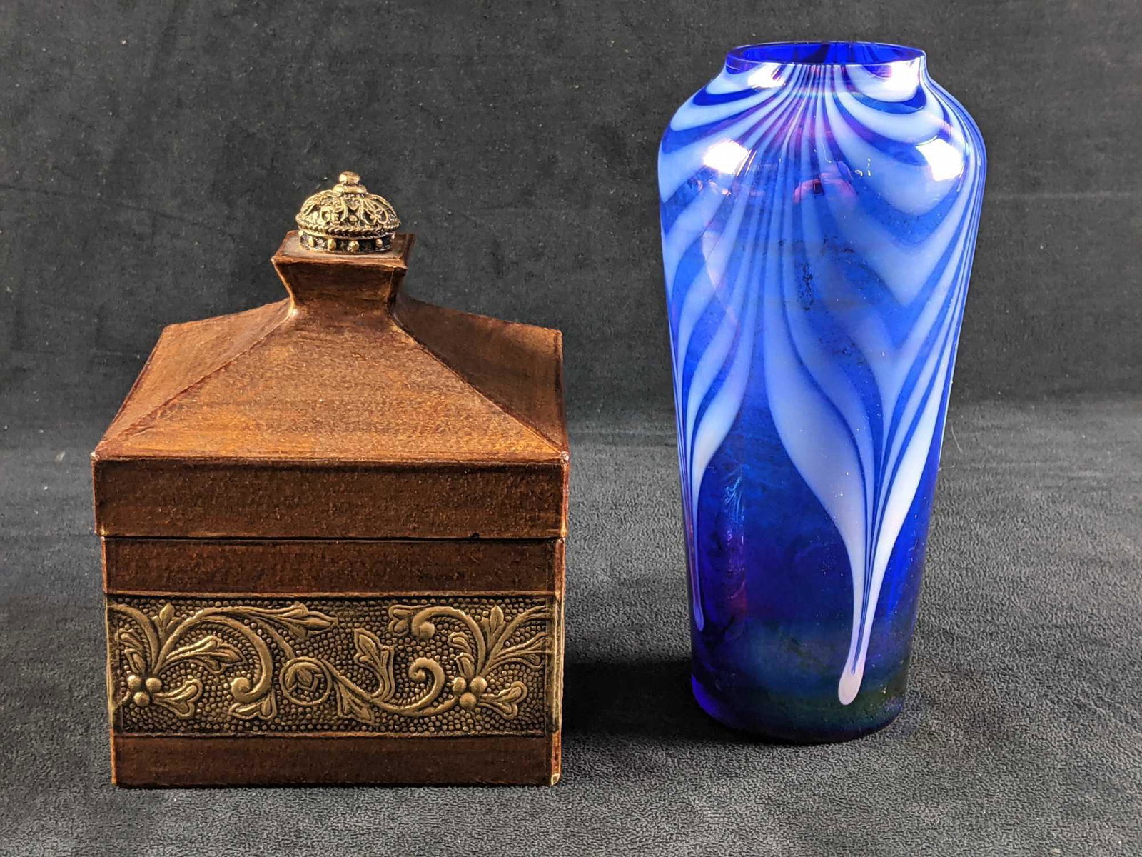 Home Decor, Small Vase and Wooden Box (1 of 6)