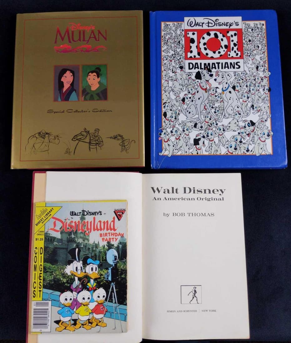 Disney Books And Comic Lot Of Four (1 of 11)
