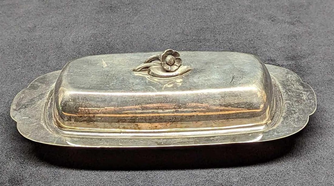 Vintage Oneida Silver Plate "holloware" Butter Dish Auction