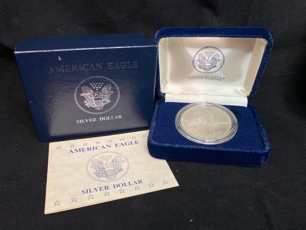 1994 US Mint .999 Fine Silver Eagle W/Box, Papers (1 of 3)