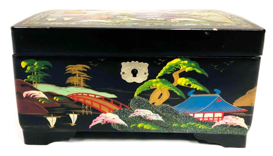 Japanese Wooden Black Lacquer Jewelry Music Box Hand Painted With Abalone Shell Border (1 of 16)