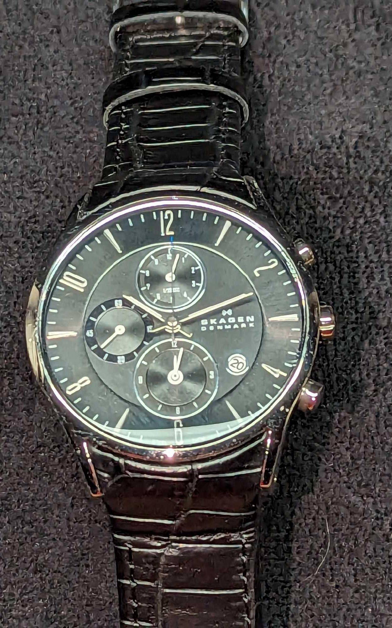 Skagen Steel Chronograph Men's Watch Auction