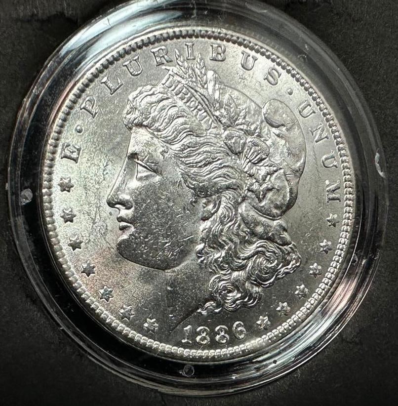 1886 P Morgan Silver Dollar AU (1 of 2)