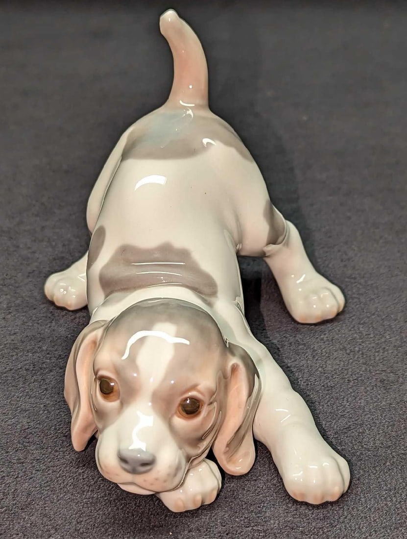 Retired Lladro Playful Puppy Figurine (1 of 6)
