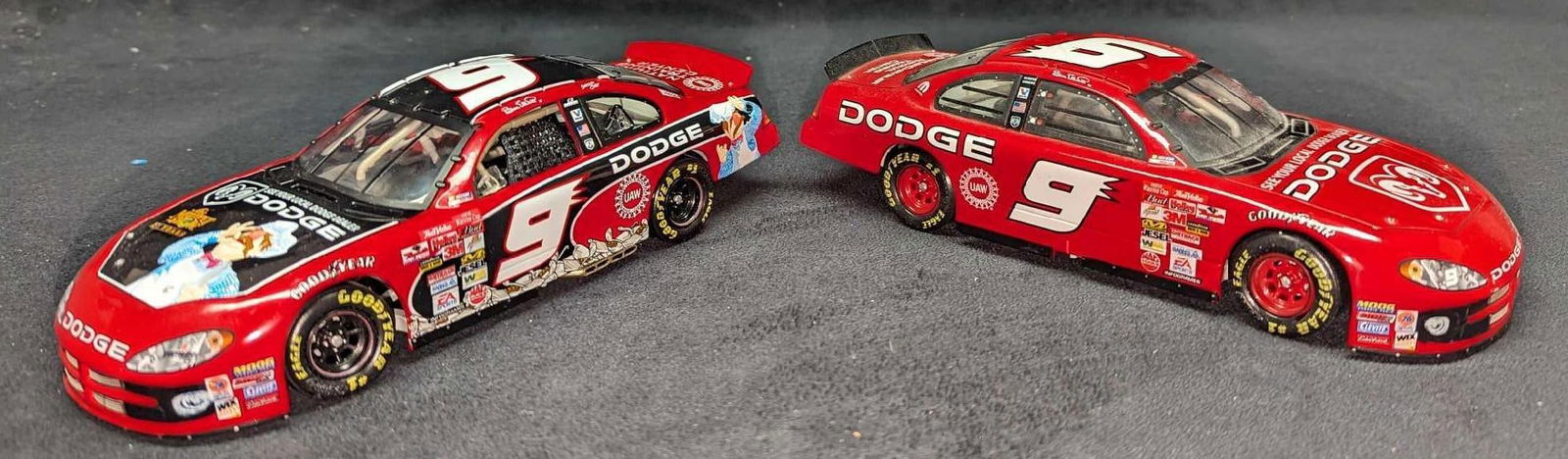 2 Die Cast Action Bill Elliot Dodge Intrepid Cars Muppets (1 of 10)