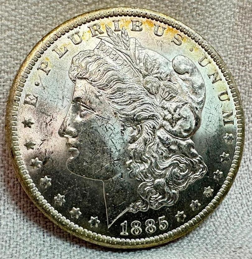 1885 O Morgan Silver Dollar Uncirculated (1 of 2)