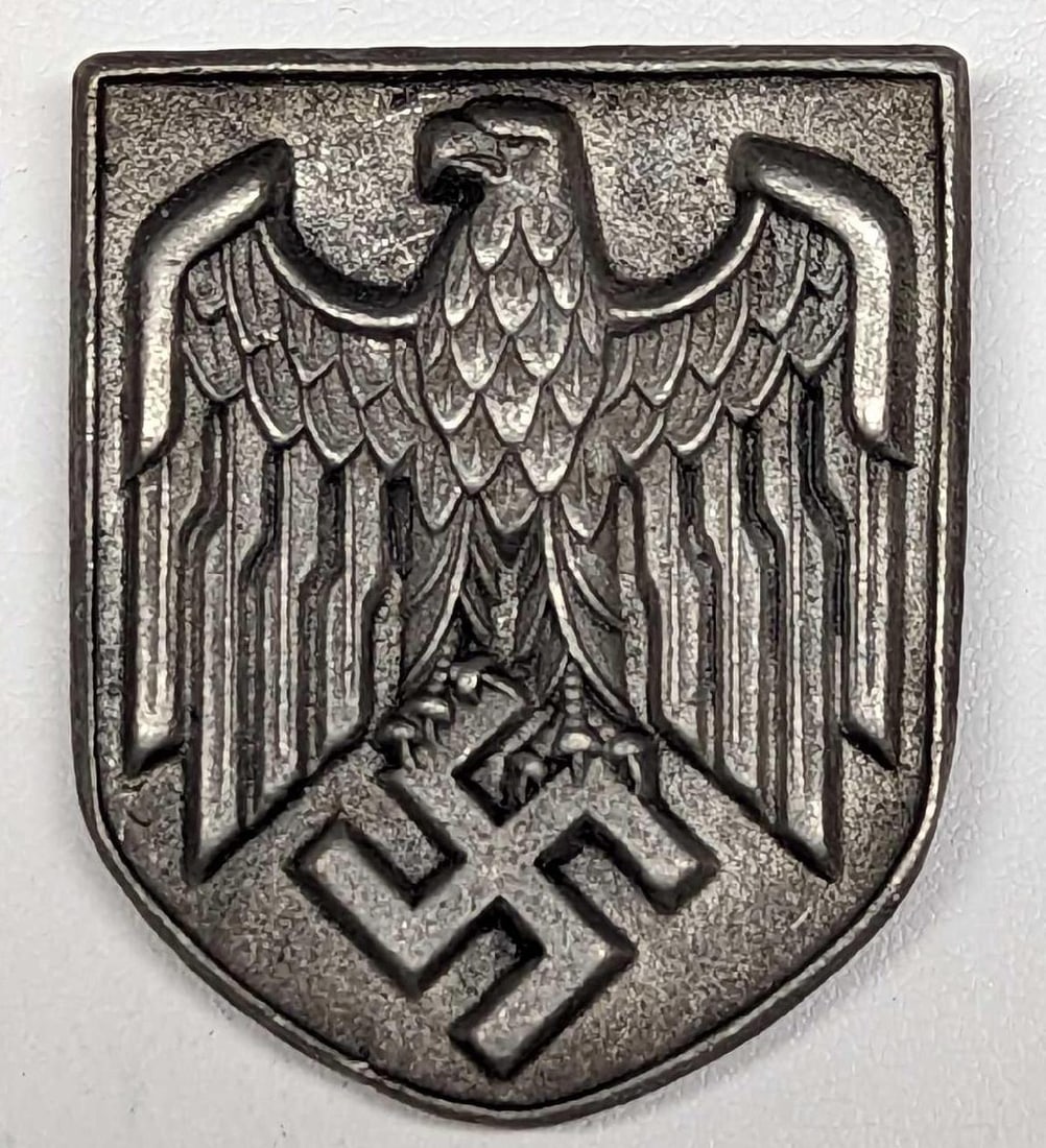 WWII German Swatsaka Pith Helmet Shield (1 of 4)