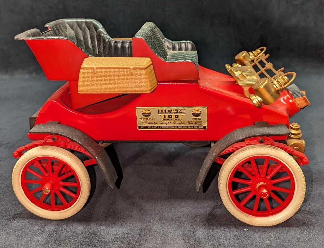 Jim Beam 1978 Decanter 1903 Red Ford Model A (1 of 8)