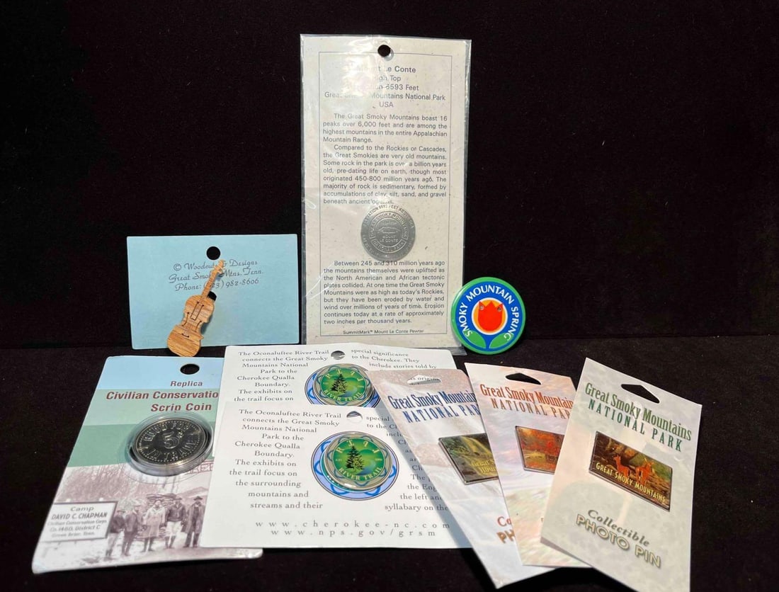 Smokey Mountains Pins Bundle (F18) (1 of 11)