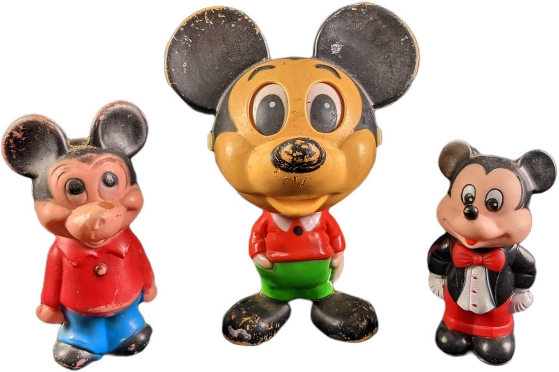 Vintage Disney Mickey Mouse Toys Pull String: This lot includes: (1) Tootsie Toy Plastic Mickey Mouse Bubble Bottle With Wand. From 1986. Is approx 2" x 2" x 4". Has light wear on the bottle. (1) Vintage Plastic Mickey Mouse figure.