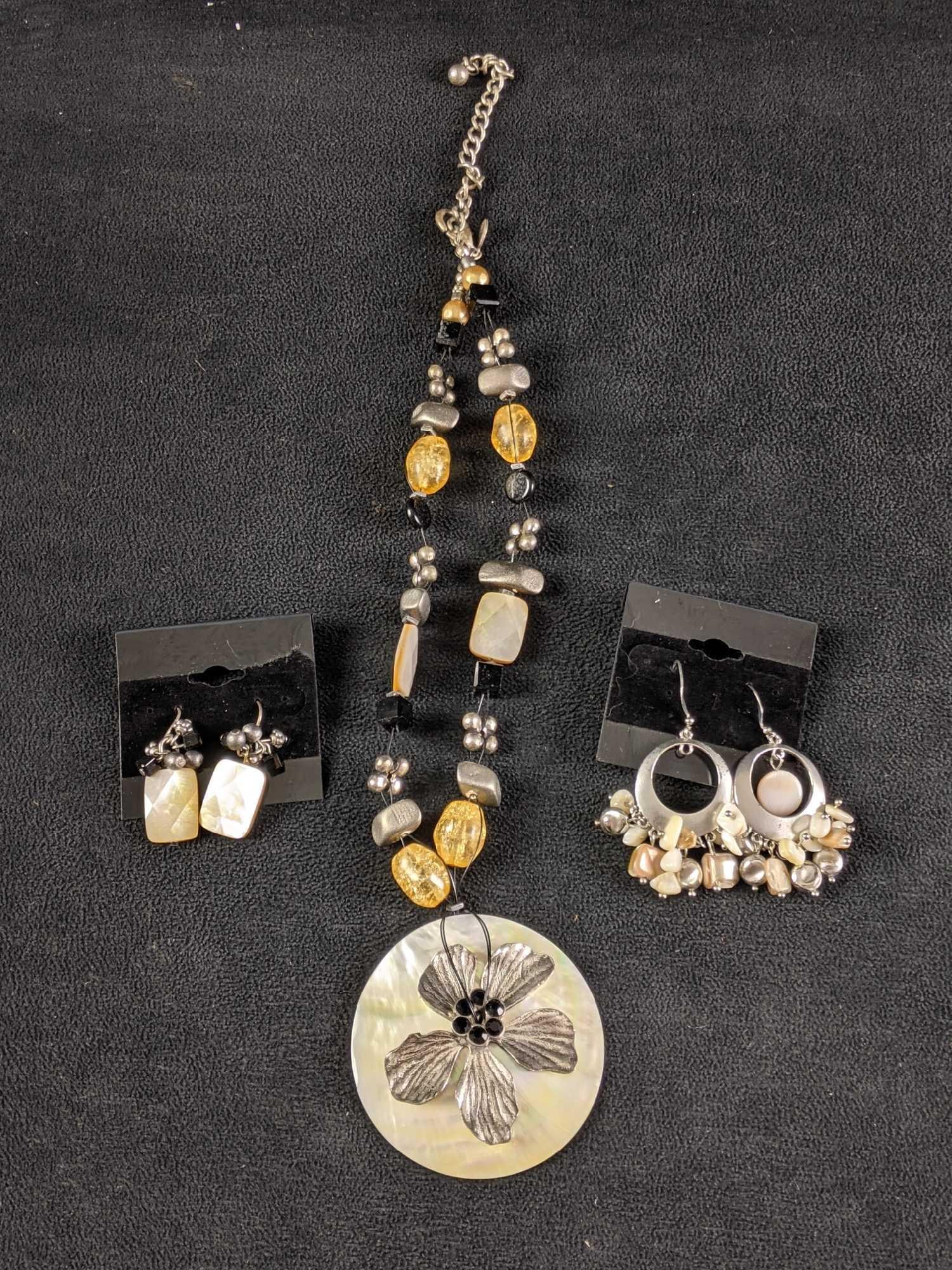 Chico's Shell Necklace With Matching Earrings (1 of 5)