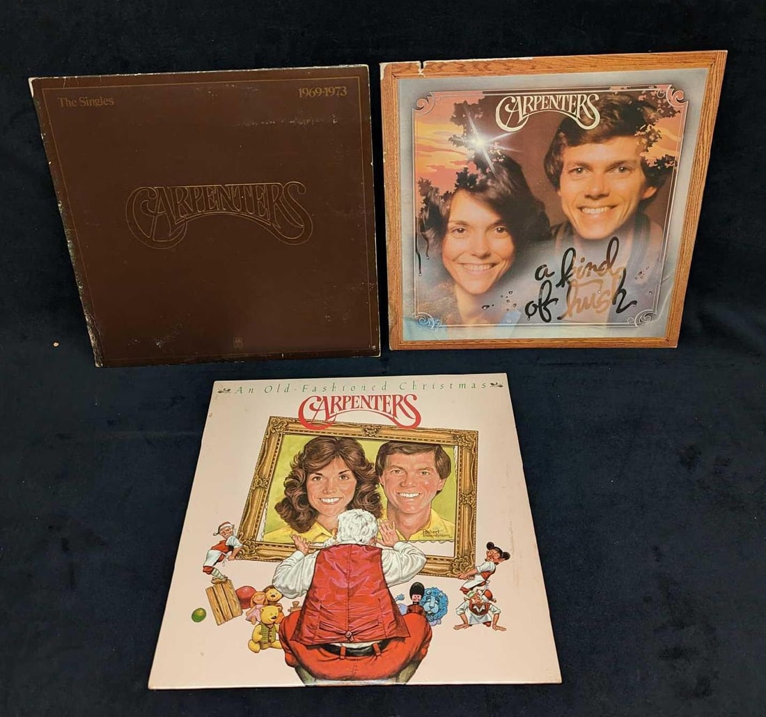 3 The Carpenters Christmas Singles Kind Of Hush LPs: 3 The Carpenters Christmas Singles Kind Of Hush LPs. This lot contains: (1) Carpenters â€“ An Old-Fashioned Christmas. This was released by A&M Records in 1984. (1) Carpenters â€“ The Si