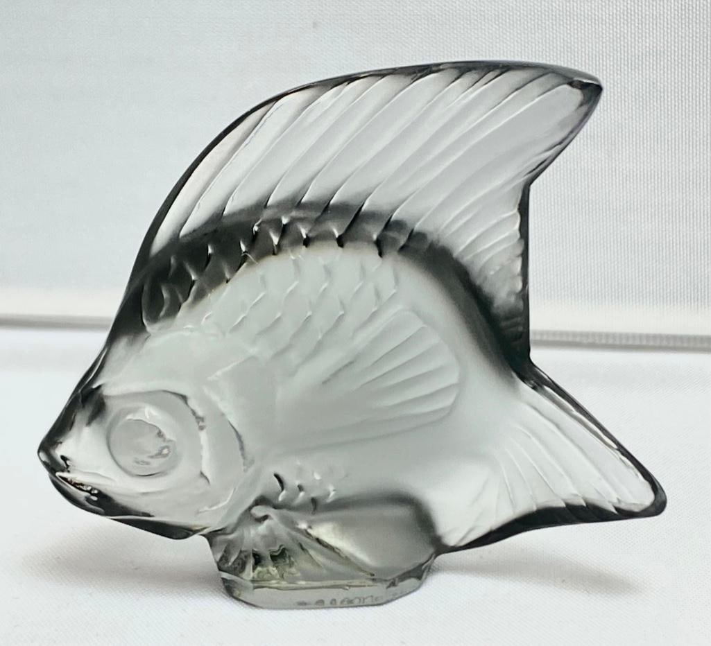Lalique Fish Sculpture Gray (1 of 3)