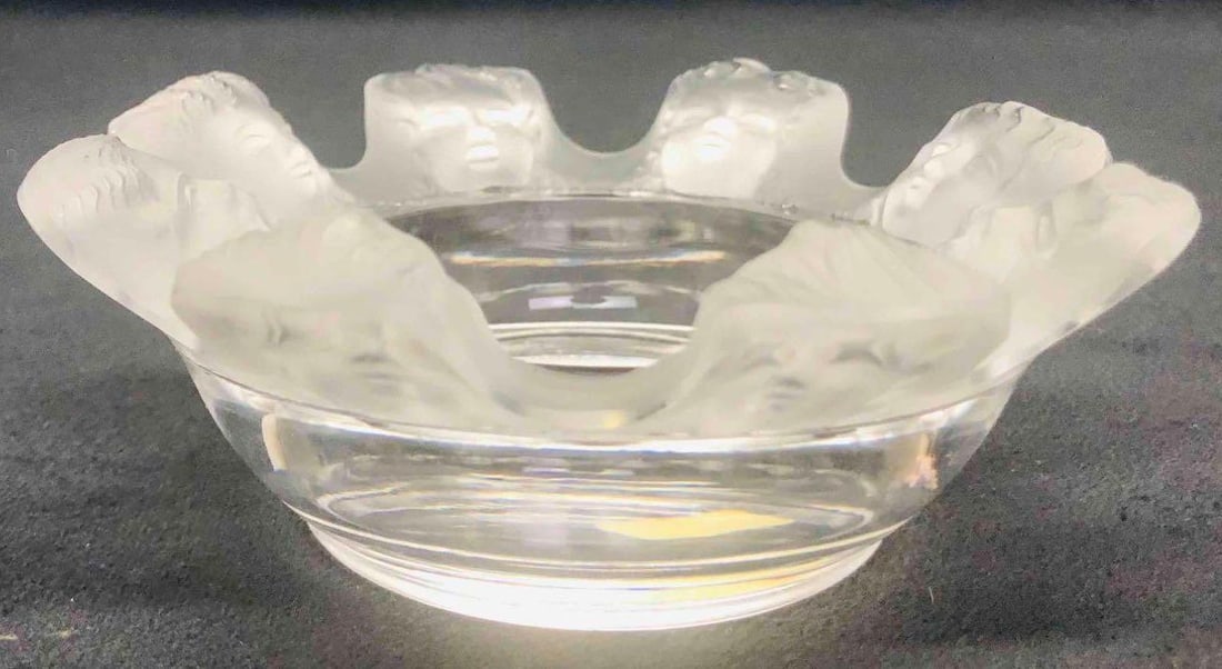 Signed Vintage French Lalique Crystal St Nicholas Jewelry Dish (1 of 12)